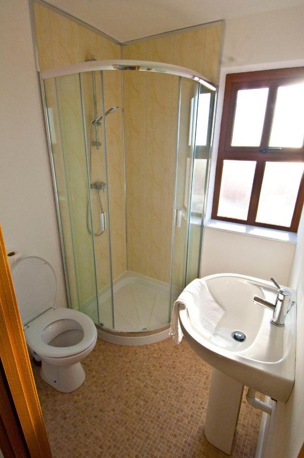 Hookless Holiday Homes เฟธาร์ดออนซี ภายนอก รูปภาพ